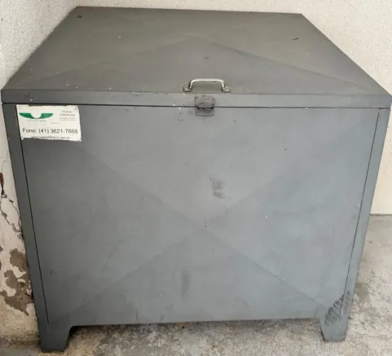 Lixeira Container para Residencia ou Condominio - Usada