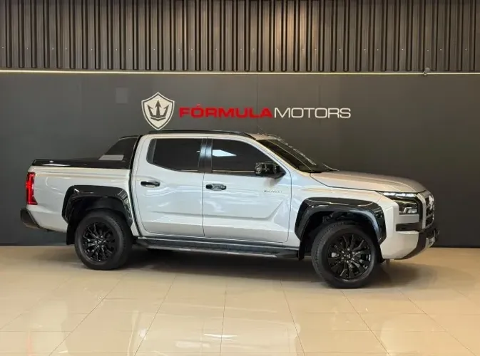 Mitsubishi TRITON Katana 2.4 CD 4X4 TB Diesel Aut. 2026
