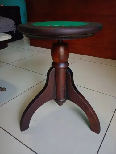 Banqueta Antiga em Madeira Maciça com Assento Verde