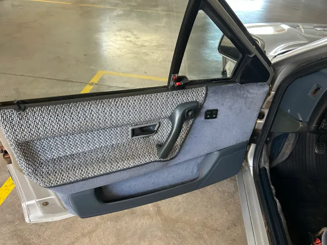 Ford Versailles Ghia 2.0i / 2.0 2P E 4P (álcool) 1994