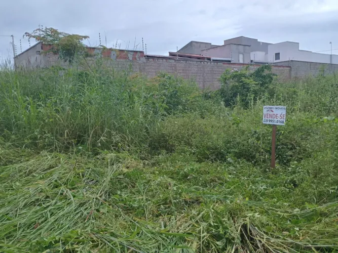 VENDO EXCELENTE LOTE NO LOTEAMENTO VALE DO CARIRI PRÓXIMO DAS FACULDADES 