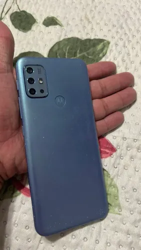 Vendo celular motooG 20,,usado com tela trincada, funcionando normalmente