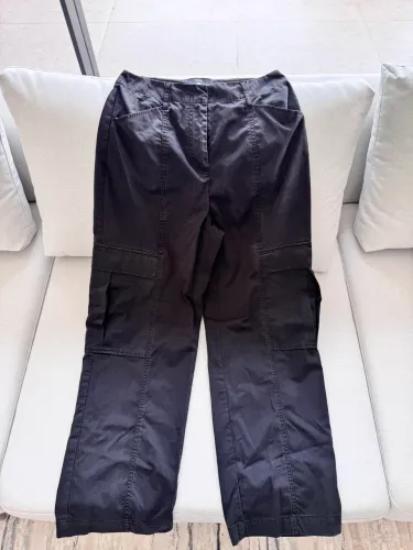 Calça preta cargo- tamanho 38