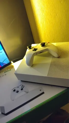 Xbox One S - All digital