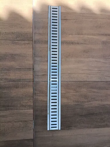 Grelhas fluvial com suporte de aço inoxidável 