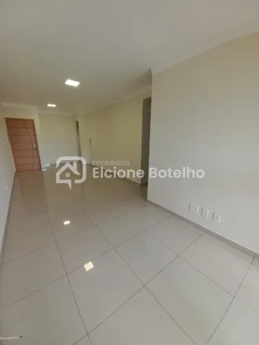 Apartamento residencial de 105 m² para aluguel no Santa Mônica, Uberlândia