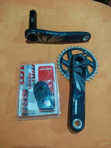 Pe de vela Carbono