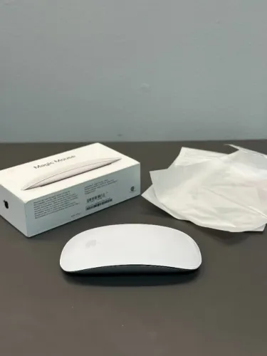 Apple Magic Mouse Branco USB-C - Modelo A3204 (original)