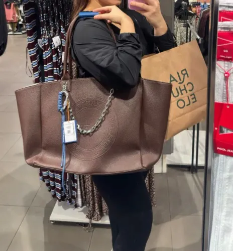 Bolsa Alexandre Pavão + Riachuelo