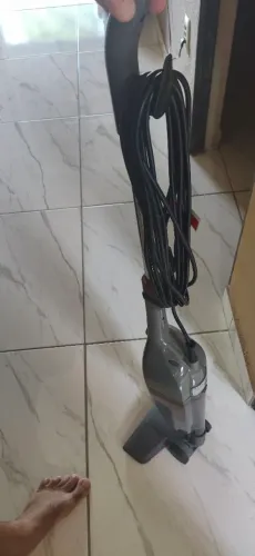 Aspirador de coluna Eletrolux 