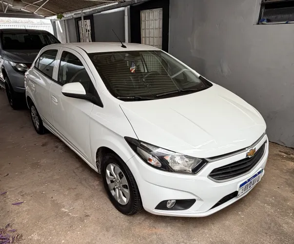 Chevrolet Onix Hatch LT 1.0 8V Flex Mec. 4P 2019