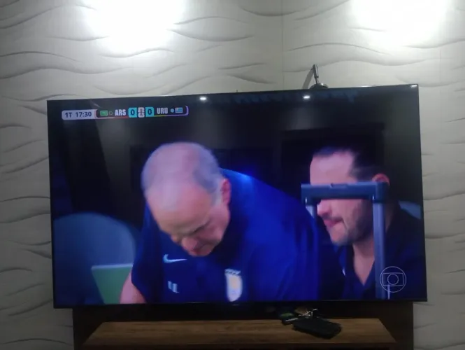 Televisão smart 50 polegadas
