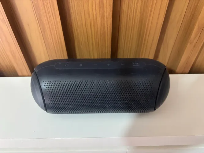 Caixa de Som LG XBoom Go PL5 Bluetooth - Portátil Ativa 20W USB