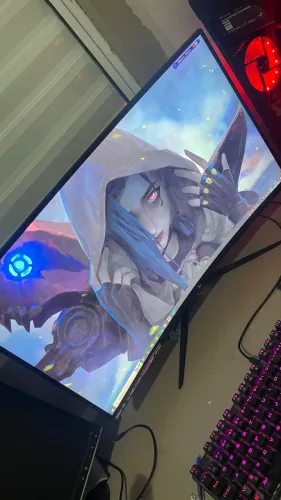 Monitor curvado 27? - 200hz