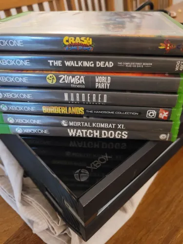 X BOX ONE QL+JOGOS+ CONTROLE+SENSOR DE PRESENÇA