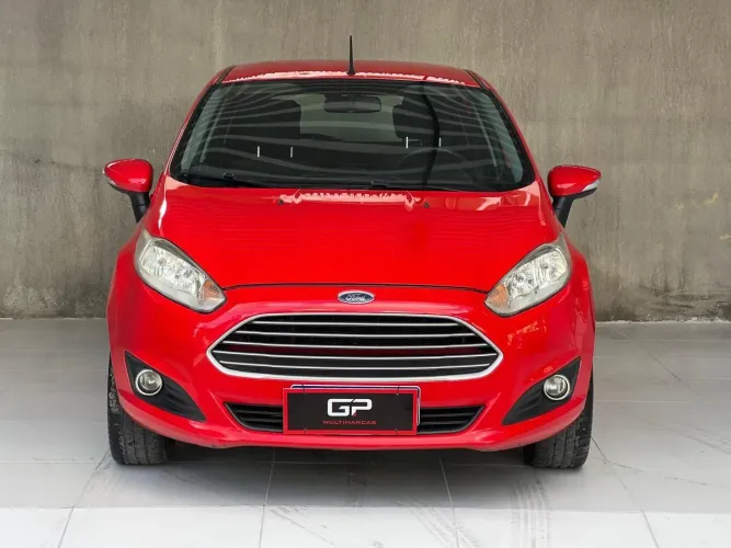 Ford Fiesta 1.6 16V Flex Aut. 5P 2015