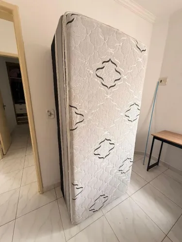 Cama de solteiro