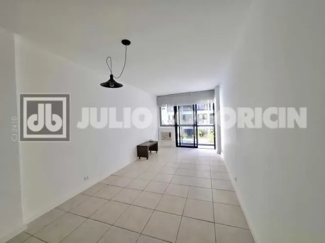 Apartamento : Padrão / Residencial / Flamengo