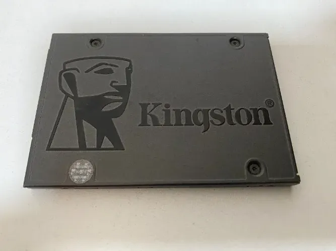 SSD Kingston A400, 240GB, 2.5", SATA III, Leitura: 500 MB/s, Gravação: 350 MB/s, Preto