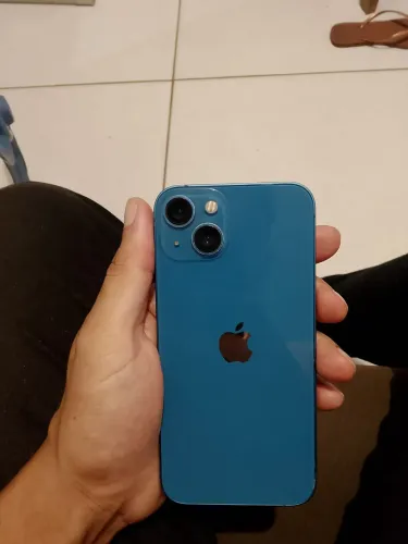 iPhone 13