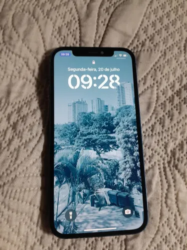 IPhone 12 azul 64 gigas
