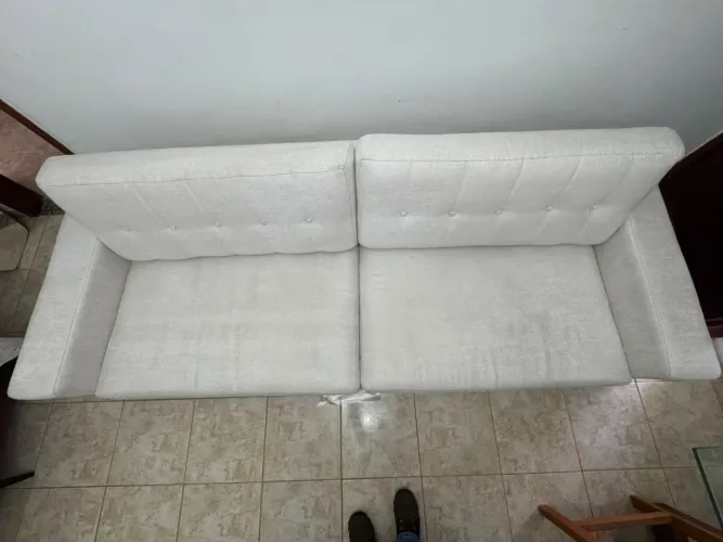 Sofá de tecido tipo linho off wait 2,49 X 0,92 R$ 900