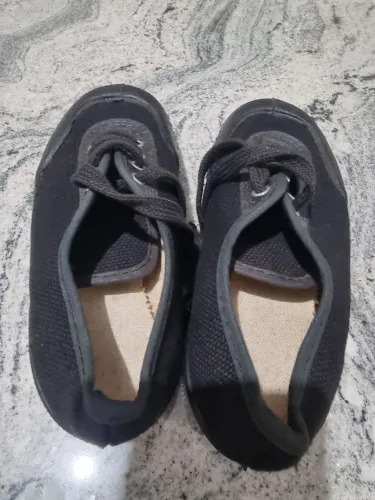 Tenis Kichute