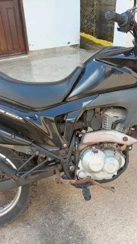 Vendo moto Bros 216 cor preta 