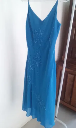 Vestidos Festa Novos, tamanhos P e M.