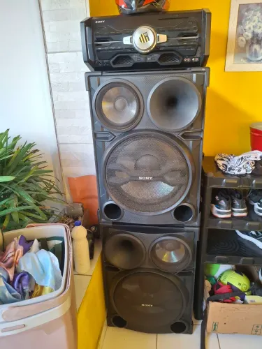SONY GENEZI SH2000