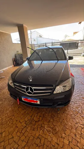Mercedes-Benz C-180 CGI Classic 1.8 16V 156cv Aut. 2011