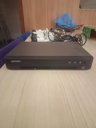 DVR e 7 Câmeras