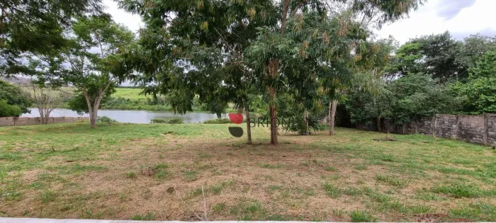Terreno em frente ao condomínio Garden Villa, com 1.618m² à venda em Ribeirão Preto