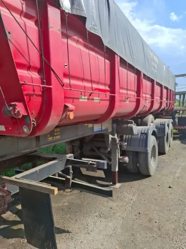 CARRETA CAÇAMBA CANGURU