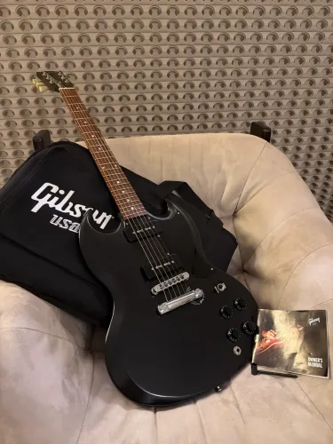 Gibson SG Tribute P90