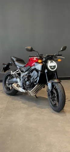CB 650R E-Clutch