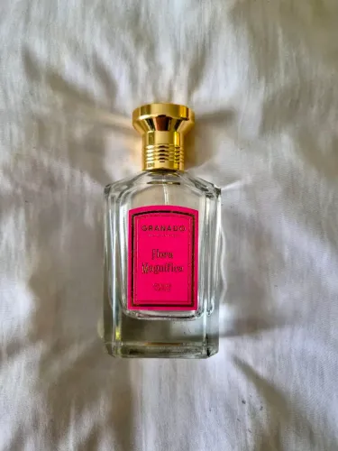 Vidrinho de Perfume Flora Magnífica Granado Vazio - Coleção e Decoração