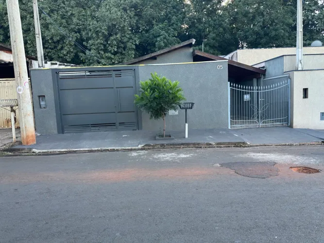 Casa em Guapiaçu 