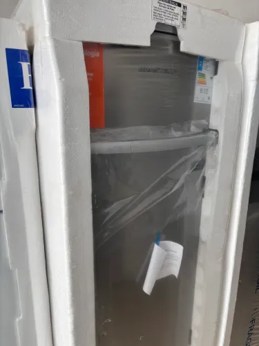 Freezer Brastemp de 228L Frost free inox nova na caixa 