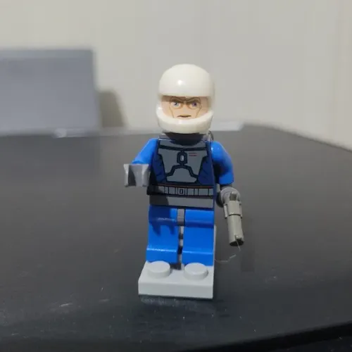 Boneco LEGO Original Star Wars Mandalorian Death Watch Warrior 2011