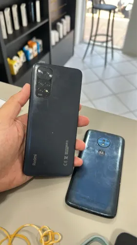 Celular redmi note 11 e motorola