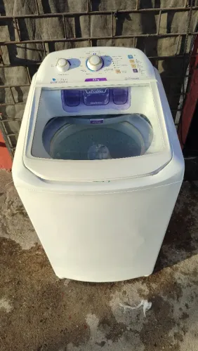 Vendo máquina de lavar Eletrolux 8,5 kg