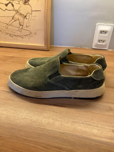 Sapato osklen verde