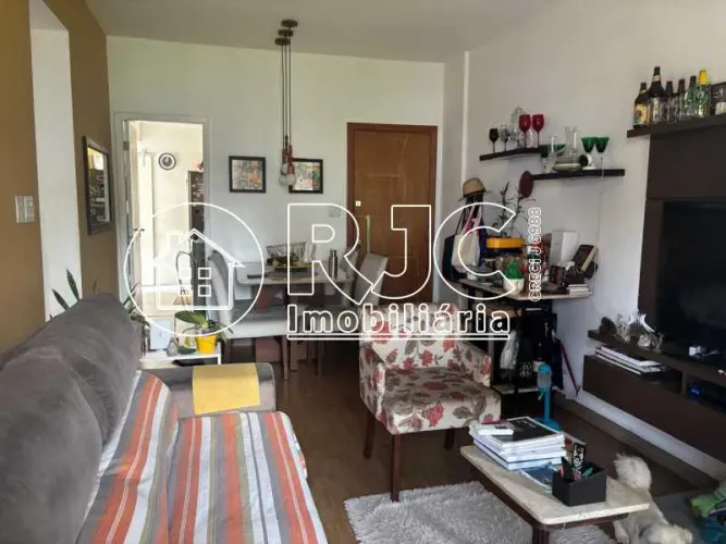 Apartamento : Padrão / Residencial / Vila Isabel