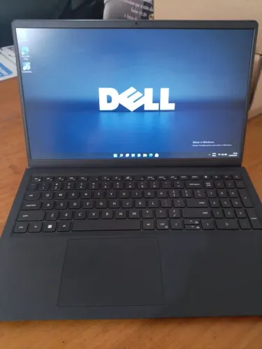 Notebook Dell Ryzen 7 7730U 16GB RAM SSD MVMe 1TB 15,6
