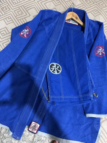 KIMONO KEIKO DE JIU JITSU 