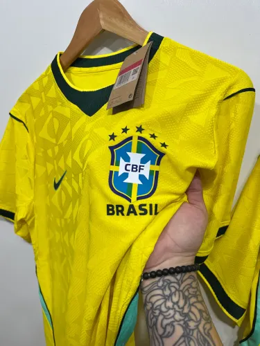 Camiseta Brasil amarela