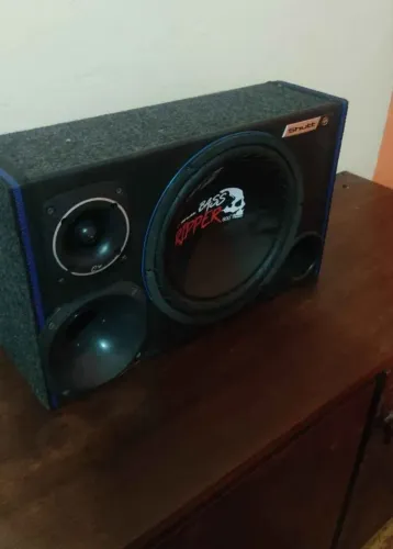 Caixa de som shutt bass ripper