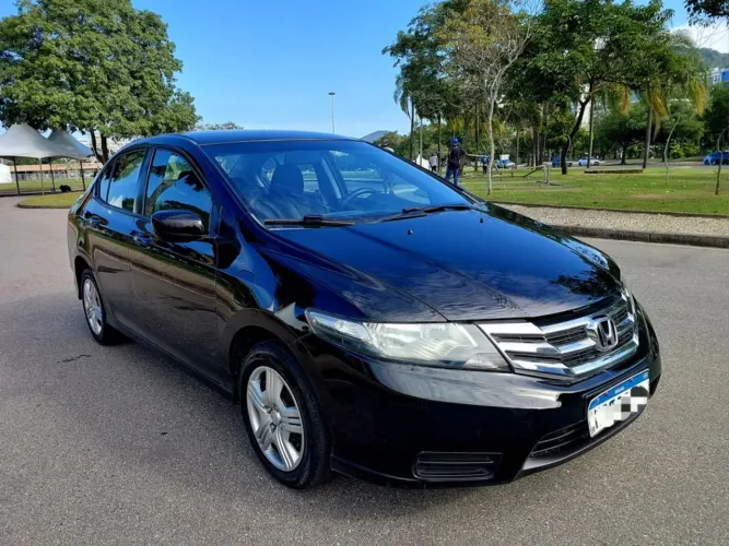 Honda City Sedan DX 1.5 Flex 16V Mec. 2013