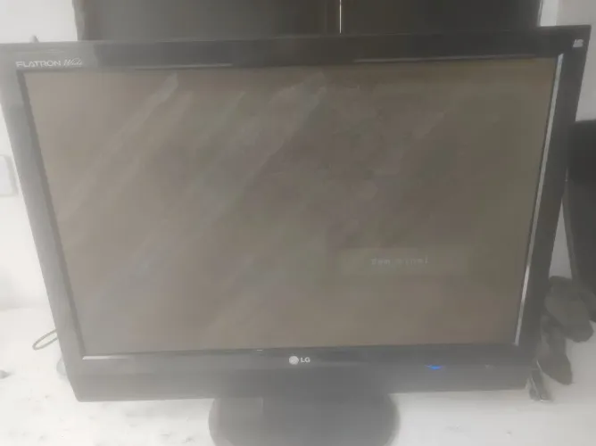 Monitor LG flatron